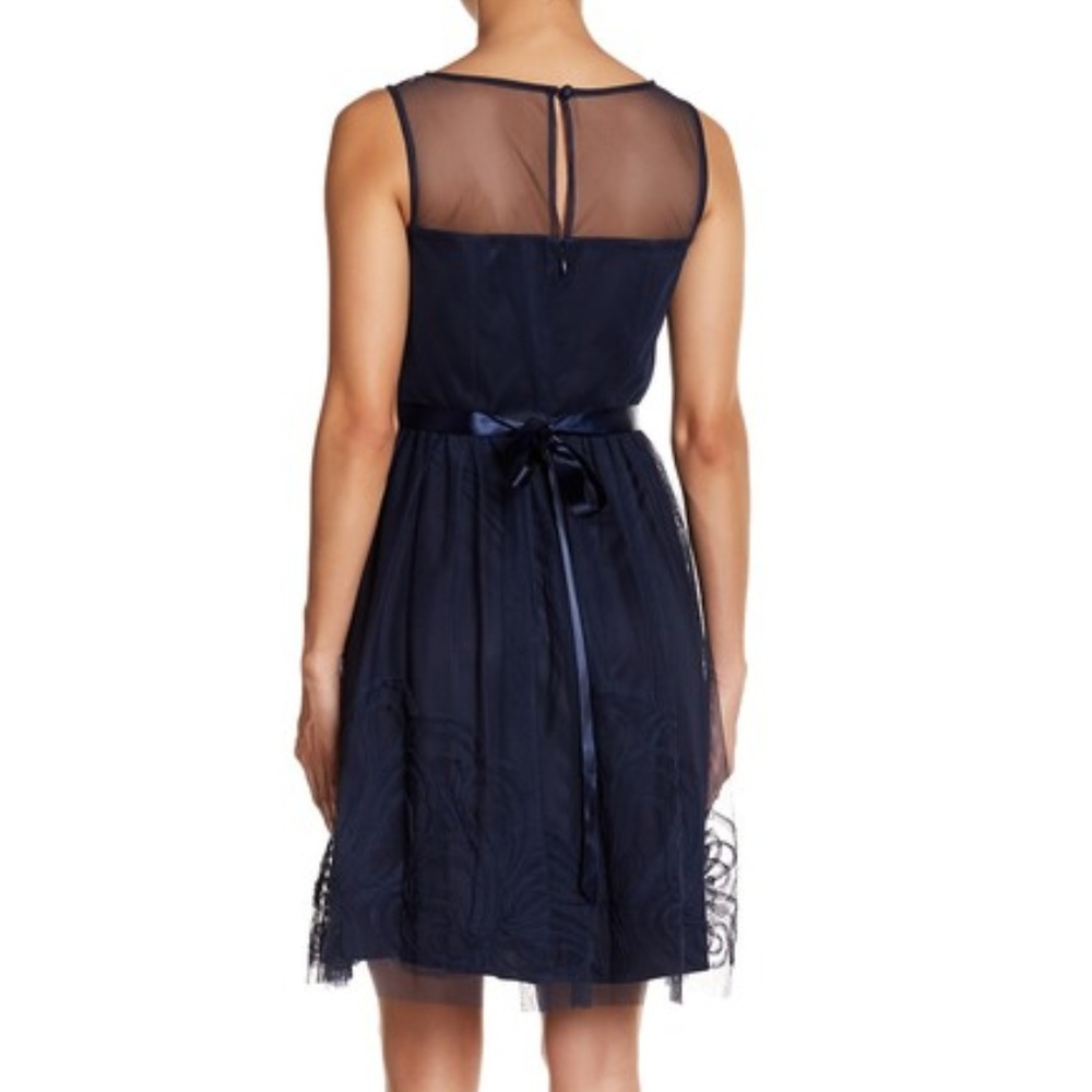 ELIZA J SLEEVELESS ILLUSION NECKLINE DRESS - SZ S - Picture 2 of 7